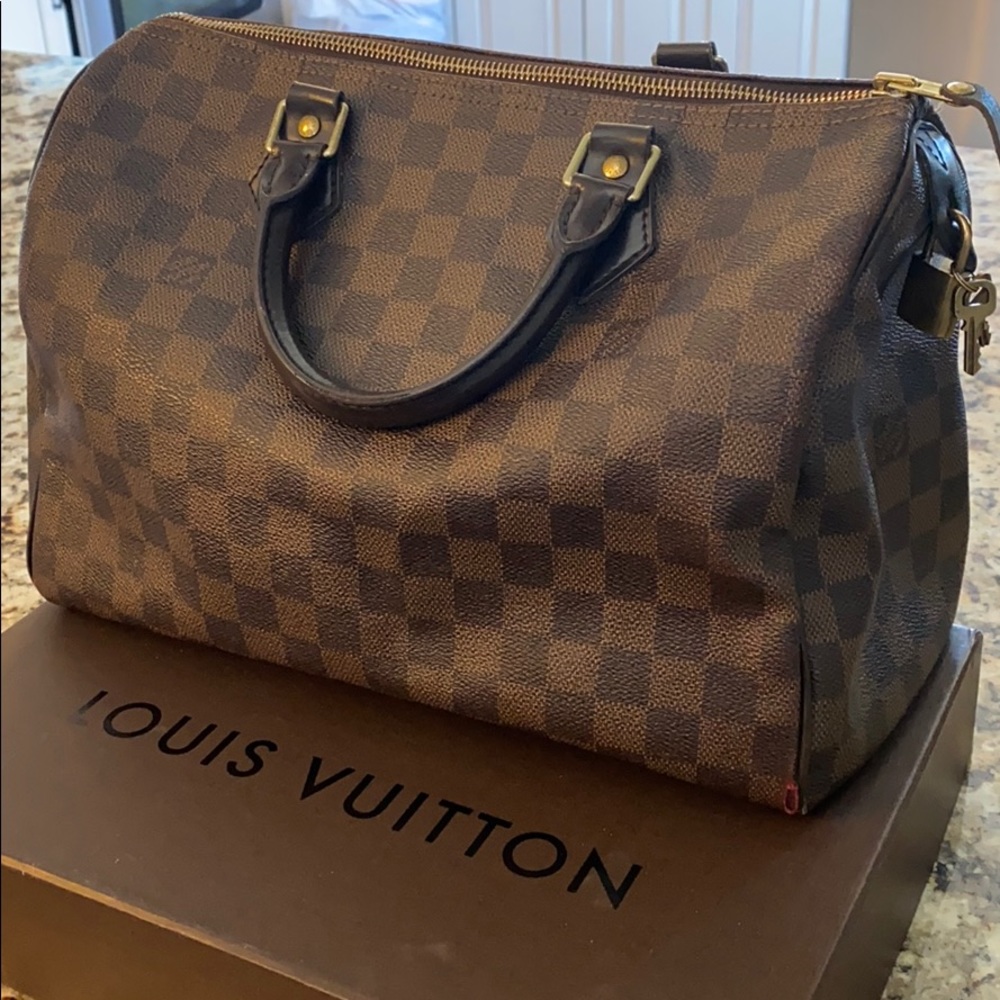 Louis Vuitton Damier Speedy 30